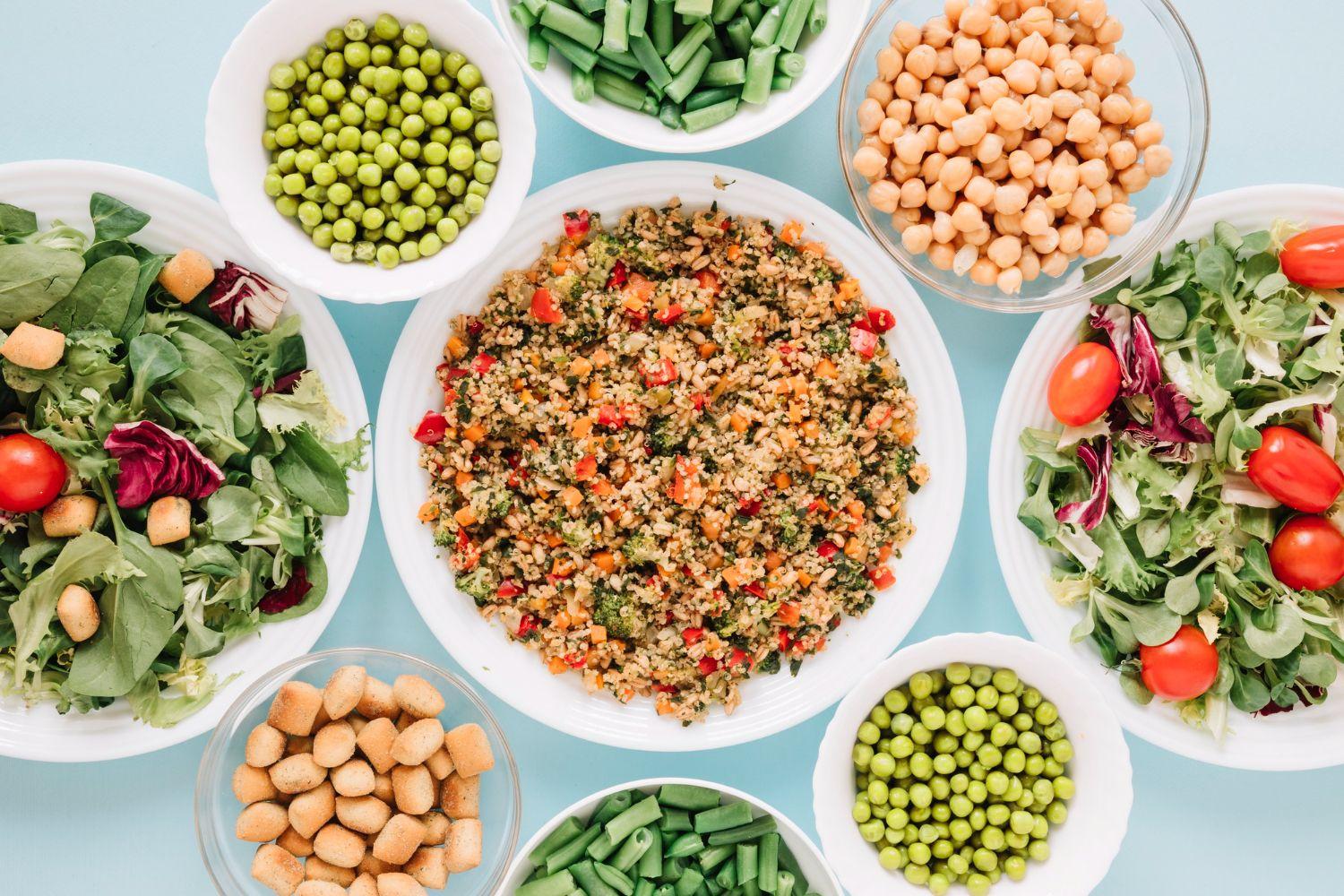 Jak začít s veganskou stravou: Praktické tipy pro začátečníkycover