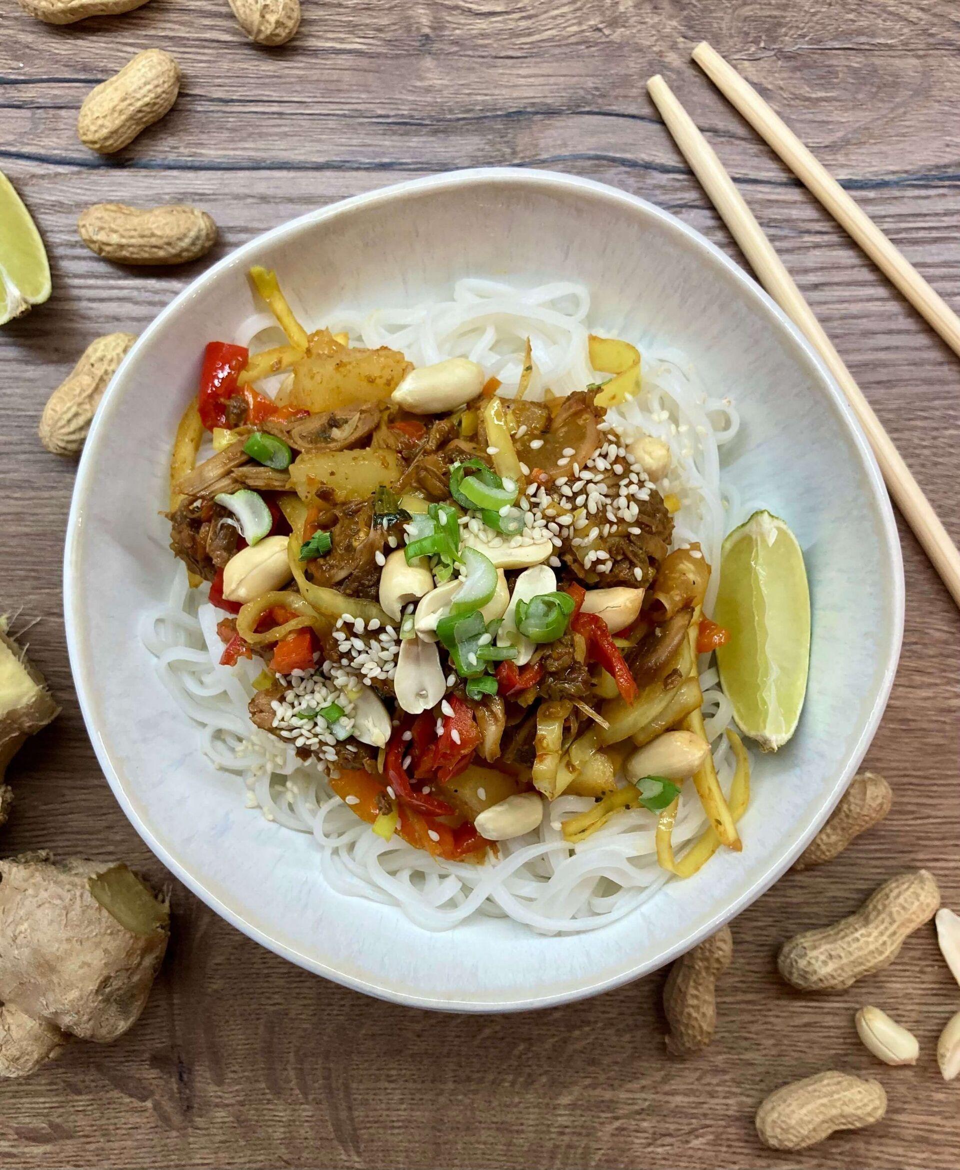 Quick Vegan Asian Noodles with Jackfruit and Vegetablescover